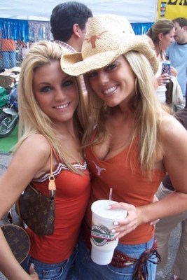 College-Sports-Hottest-Female-Fans-191.jpg